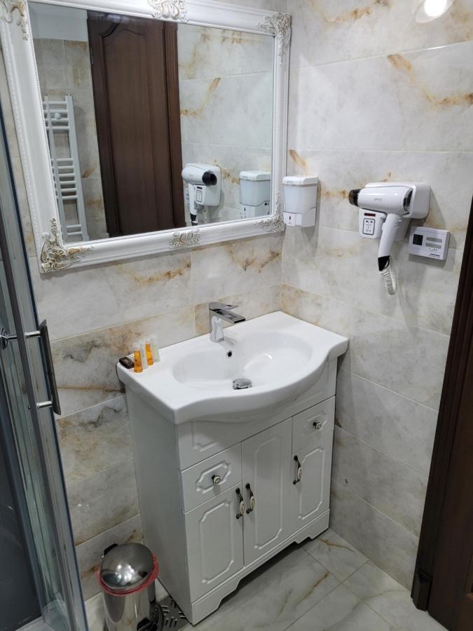 מלון דבה Lotus Boutique מראה חיצוני תמונה