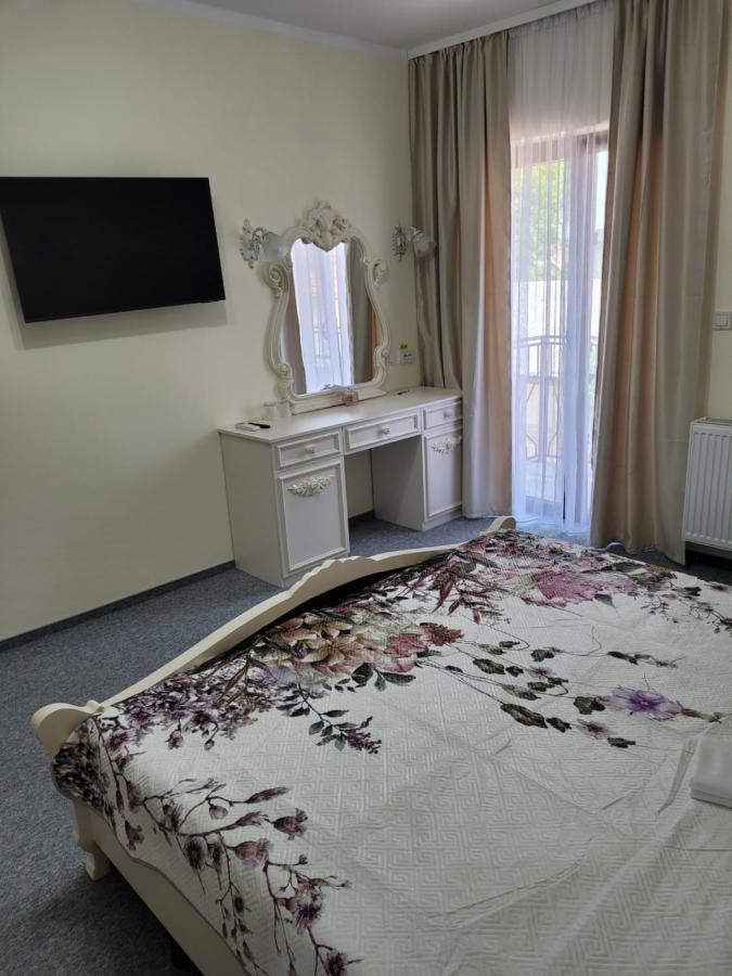 מלון דבה Lotus Boutique מראה חיצוני תמונה